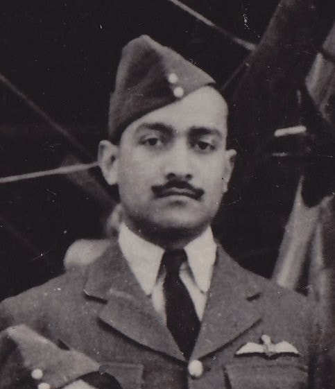 3 Squadron crest